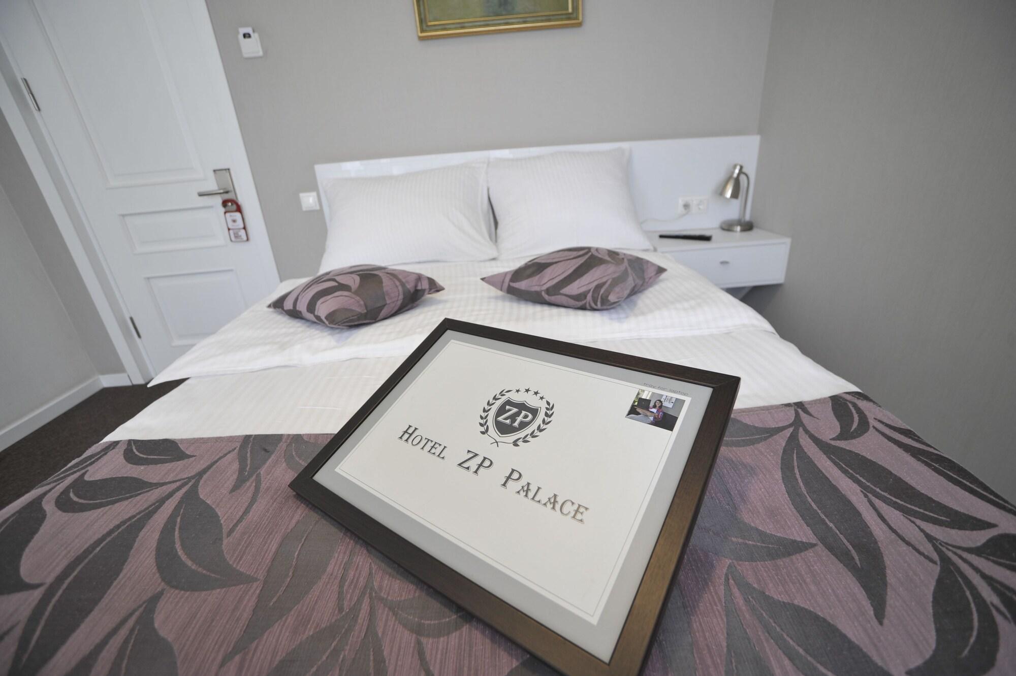 Hotel Zp Palace Tbiliszi Kültér fotó