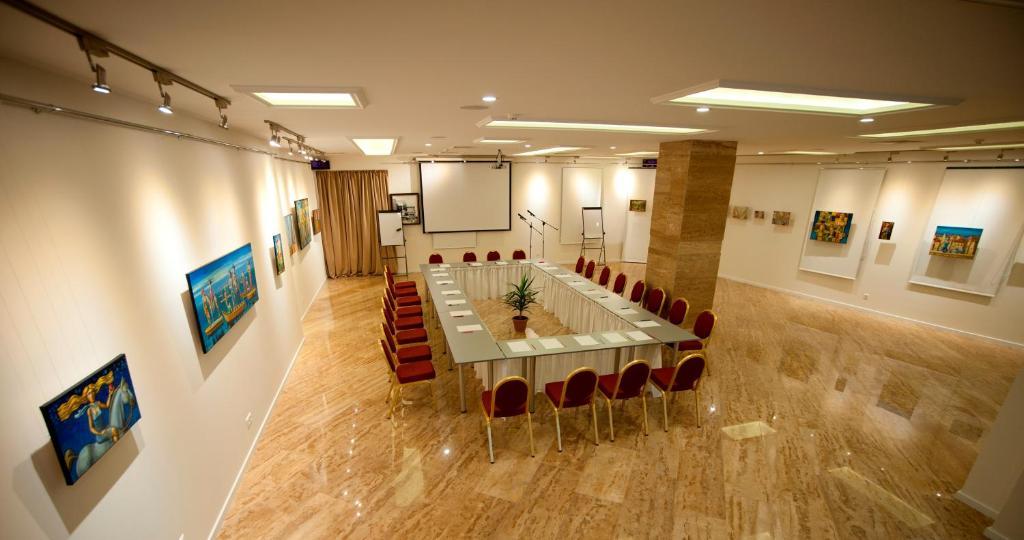 Hotel Zp Palace Tbiliszi Kültér fotó